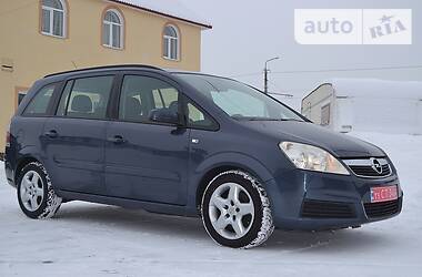 Минивэн Opel Zafira 2008 в Луцке