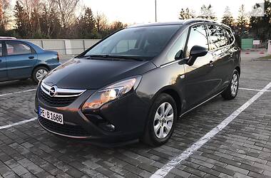 Минивэн Opel Zafira 2015 в Луцке