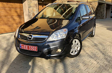 Мінівен Opel Zafira 2009 в Чернівцях