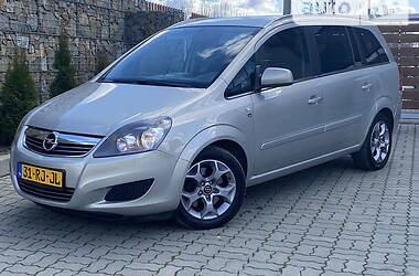 Минивэн Opel Zafira 2010 в Стрые