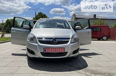 Opel Zafira 2012