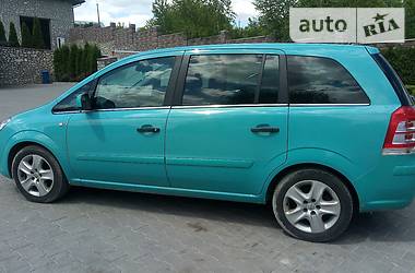 Opel Zafira 2011