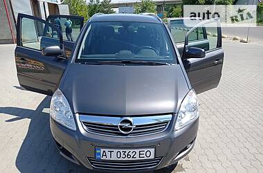 Opel Zafira 2010