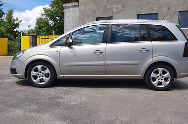 Мінівен Opel Zafira 2007 в Рівному