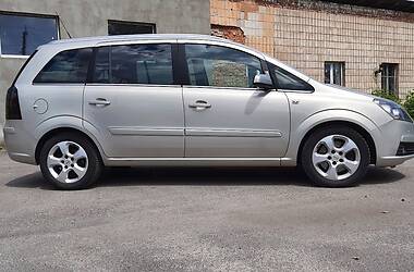 Мінівен Opel Zafira 2007 в Рівному