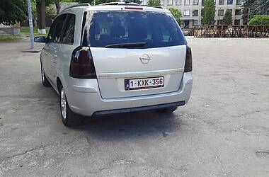 Мінівен Opel Zafira 2007 в Рівному