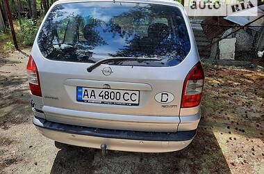 Мінівен Opel Zafira 2004 в Києві