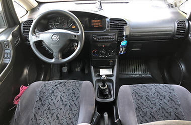Минивэн Opel Zafira 2002 в Львове