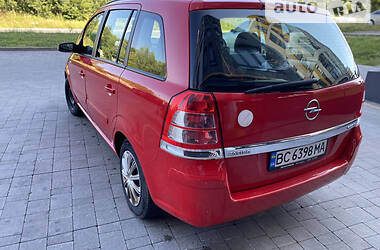 Универсал Opel Zafira 2009 в Львове