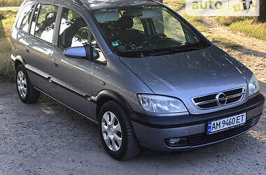 Универсал Opel Zafira 2004 в Бердичеве