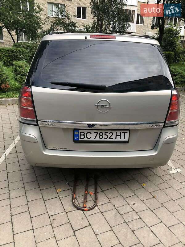 Минивэн Opel Zafira 2007 в Львове