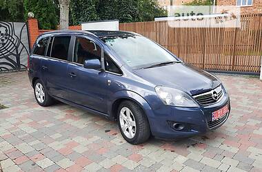 Мінівен Opel Zafira 2010 в Стрию