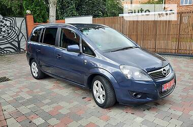 Мінівен Opel Zafira 2010 в Стрию