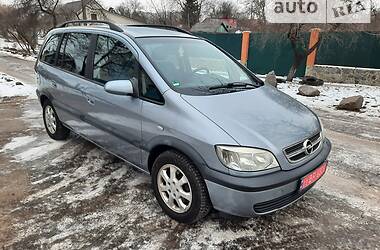 Универсал Opel Zafira 2004 в Полтаве