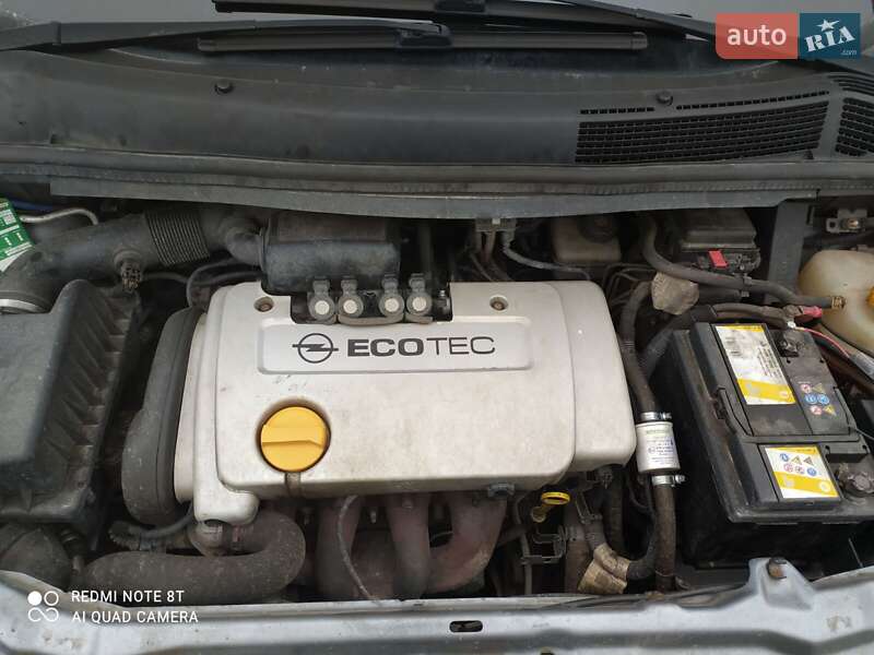 Мінівен Opel Zafira 2004 в Рівному