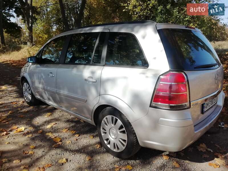 Мінівен Opel Zafira 2007 в Бердичеві