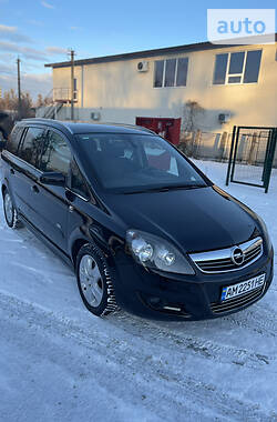 Универсал Opel Zafira 2009 в Житомире