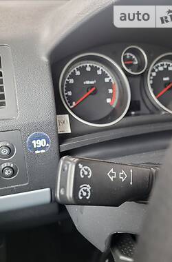 Минивэн Opel Zafira 2005 в 