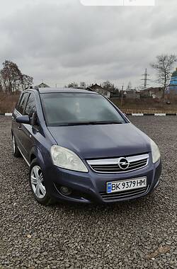 Opel Zafira 2008