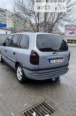 Минивэн Opel Zafira 2002 в Черновцах