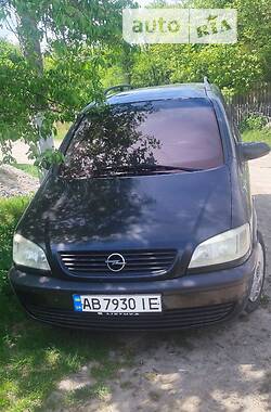 Унiверсал Opel Zafira 2000 в Тиврову