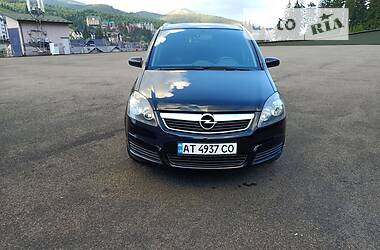 Opel Zafira 2008