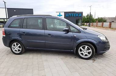 Універсал Opel Zafira 2006 в Луцьку