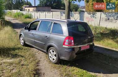 Минивэн Opel Zafira 2011 в Костополе