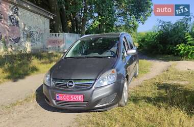 Opel Zafira 2011