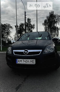 Минивэн Opel Zafira 2006 в Житомире