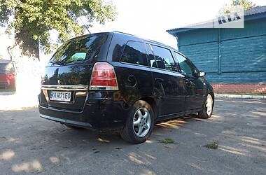 Мінівен Opel Zafira 2007 в Броварах