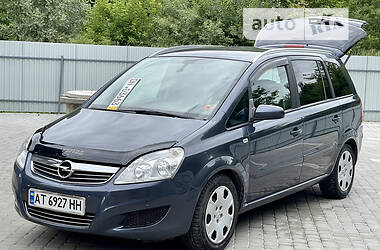 Opel Zafira 2008