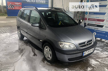 Минивэн Opel Zafira 2003 в Коломые