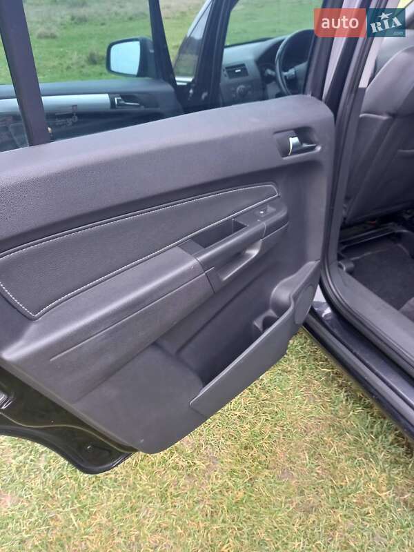 Мінівен Opel Zafira 2011 в Моршині
