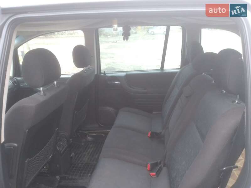 Мінівен Opel Zafira 2002 в Володимирі