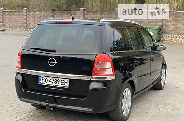 Минивэн Opel Zafira 2008 в Тернополе