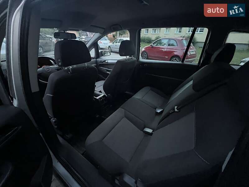 Минивэн Opel Zafira 2007 в Ровно фото 9 Минивэн Opel Zafira 2007 в Ровно