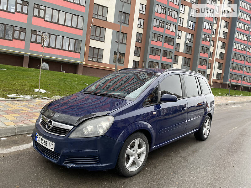 Минивэн Opel Zafira 2006 в Тернополе