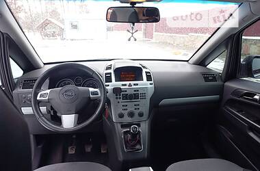 Минивэн Opel Zafira 2009 в Сарнах