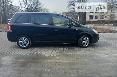 Мінівен Opel Zafira 2011 в Стрию