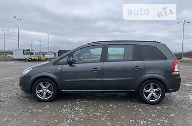 Минивэн Opel Zafira 2012 в Львове