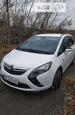 Минивэн Opel Zafira 2013 в Ровно
