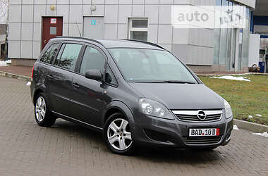 Opel Zafira 2012