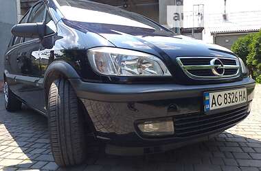 Минивэн Opel Zafira 2003 в Луцке