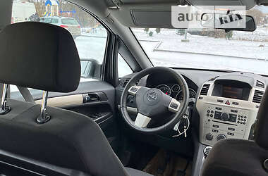 Минивэн Opel Zafira 2008 в Дубно