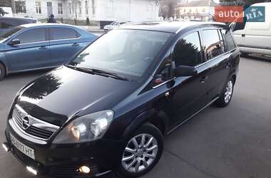 Минивэн Opel Zafira 2007 в 