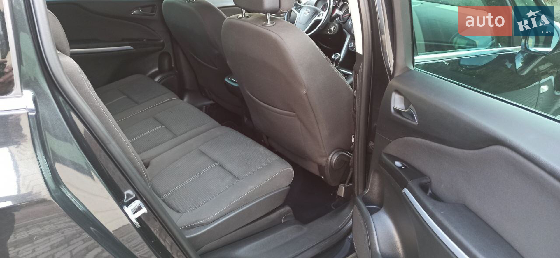 2011 Opel Zafira - мініатюра 11