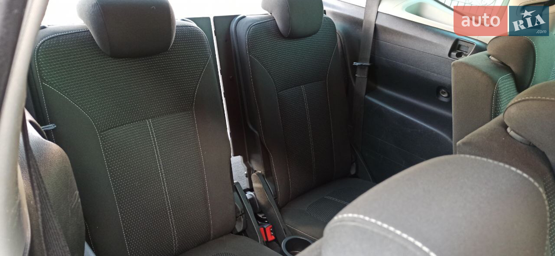 2011 Opel Zafira - мініатюра 15