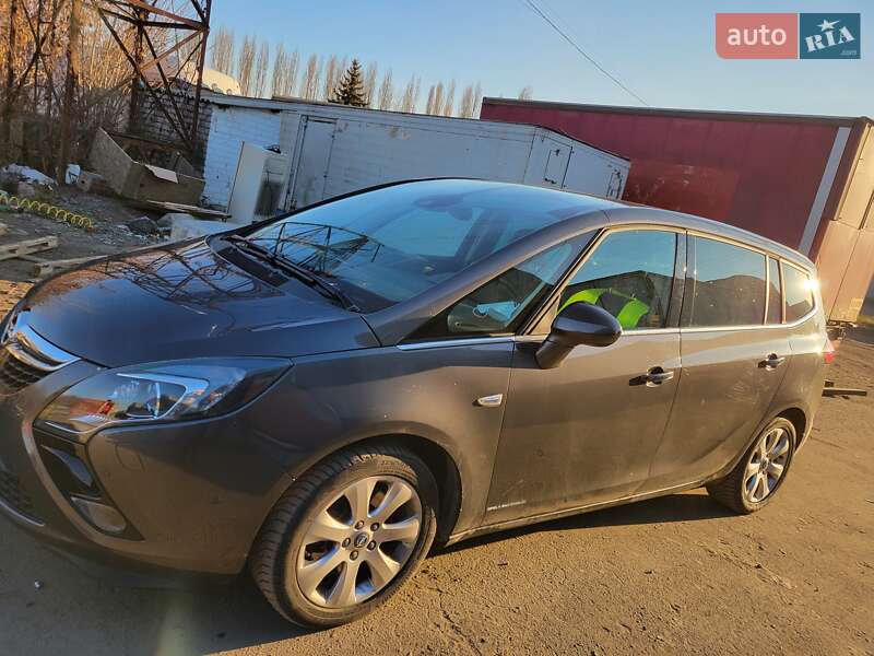 Мінівен Opel Zafira 2012 в Харкові
