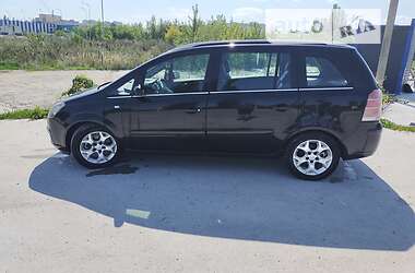 Мінівен Opel Zafira 2005 в Кам'янець-Подільському